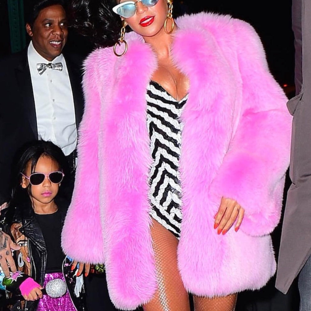 H&M SOLD OUT Pink Faux Fur Coat